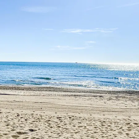 The White Rock Private Access To The * Torremolinos