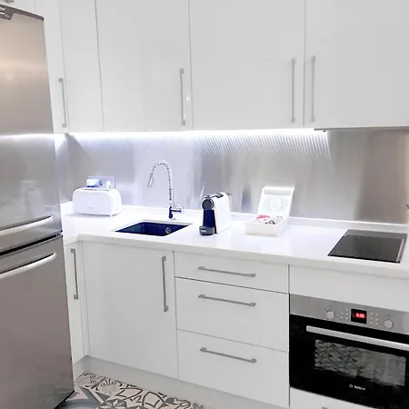 Apartment The White Rock Private Access To The Torremolinos
